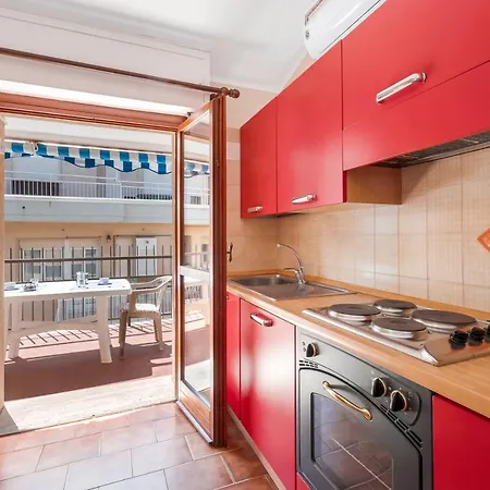Apartment Zurigo 25 *